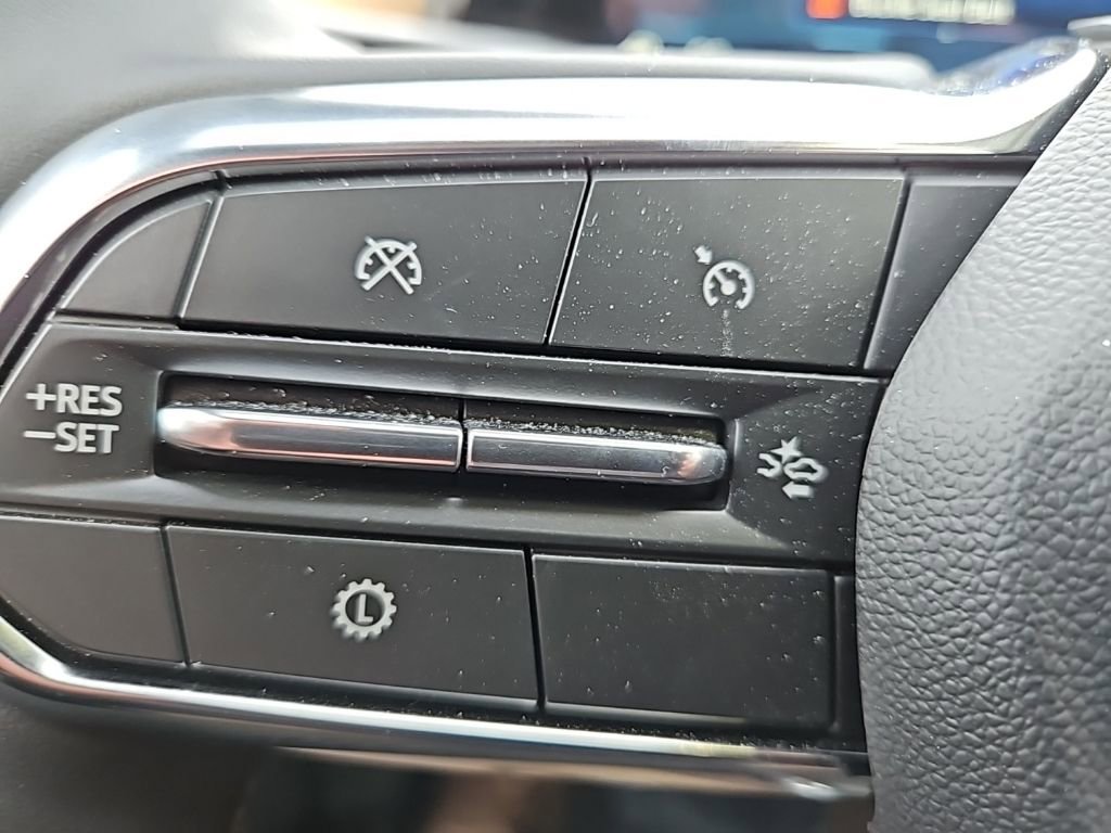 Certified 2026 Chevrolet Equinox ACTIV w/ Convenience Package III image 13