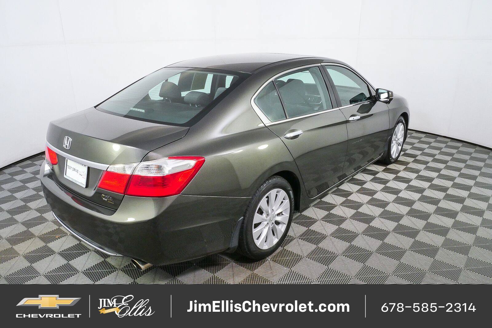 Used 2013 Honda Accord EX image 3