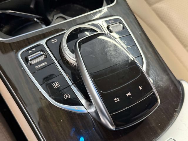Used 2017 Mercedes-Benz GLC 300 4MATIC image 29