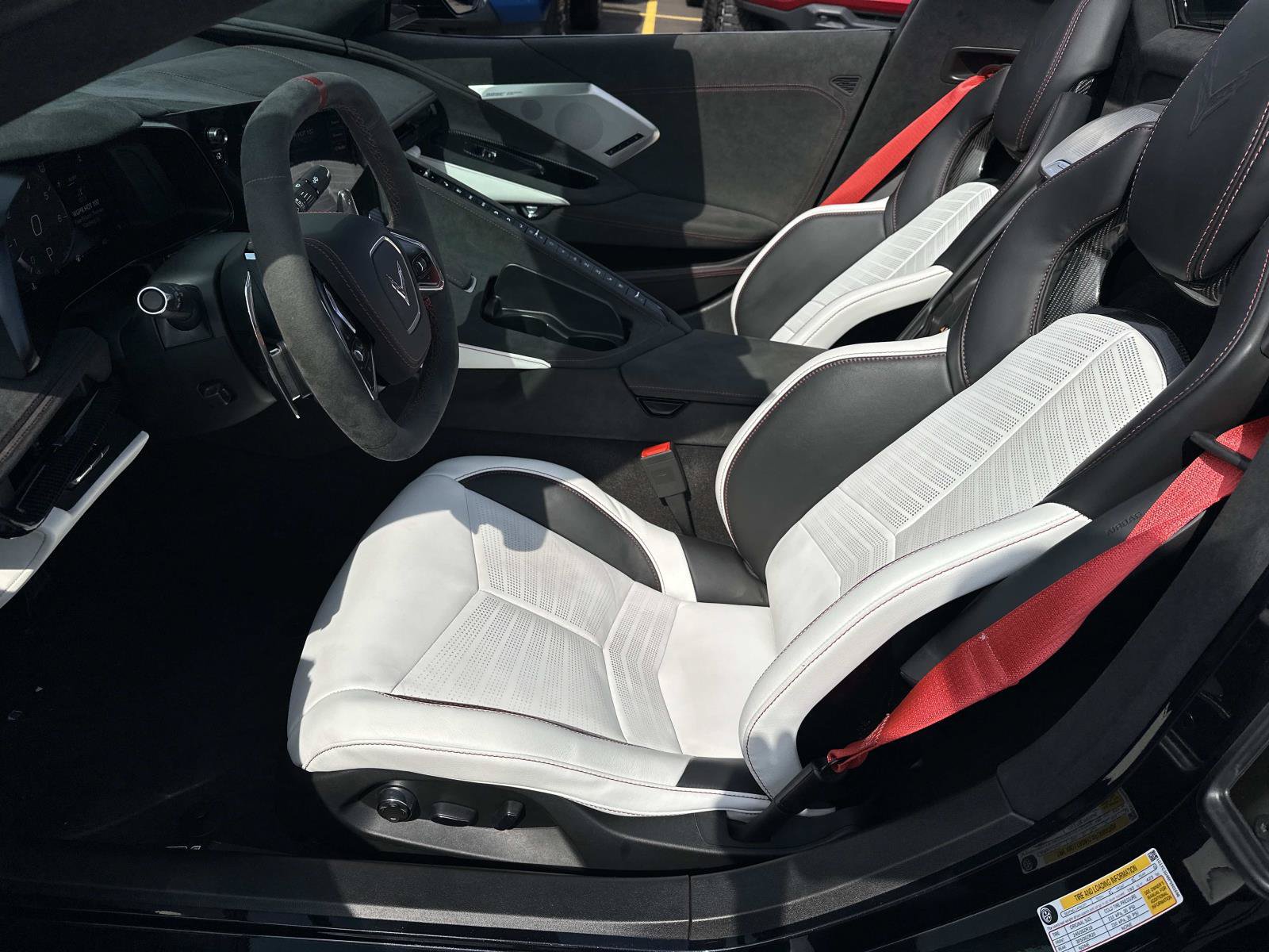 Certified 2023 Chevrolet Corvette Stingray Premium Conv RWD image 11