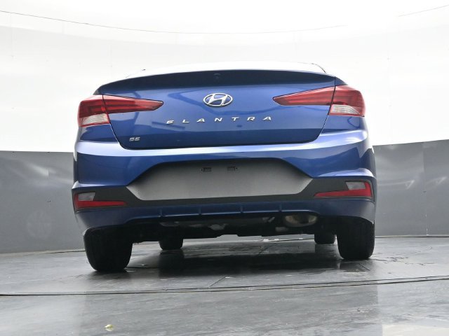 Used 2020 Hyundai Elantra SE FWD image 34