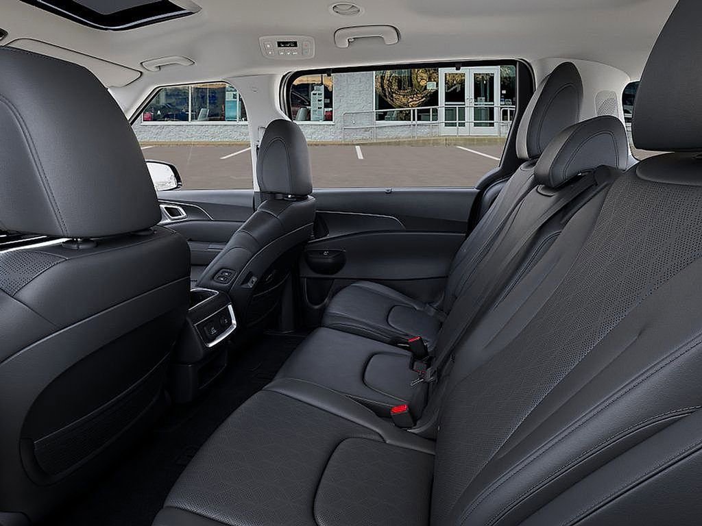 New 2026 Kia Carnival SX w/ SX Dark Edition Package image 41