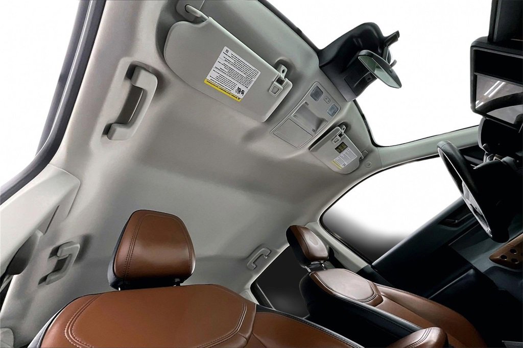 Used 2022 Ford Maverick Lariat w/ Lariat Luxury Package image 23