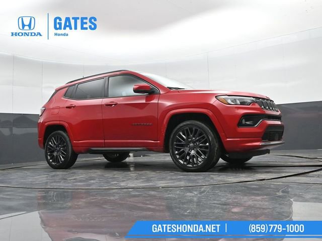 Used 2022 Jeep Compass Limited image 37