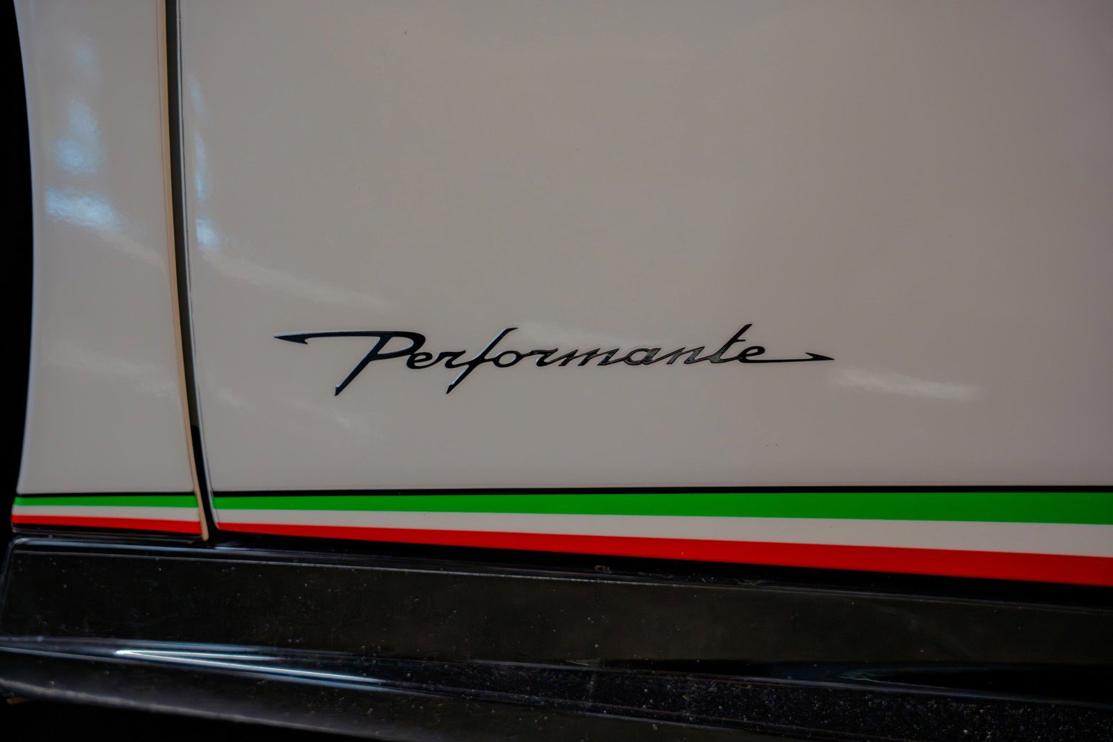 Used 2018 Lamborghini Huracan Performante image 47