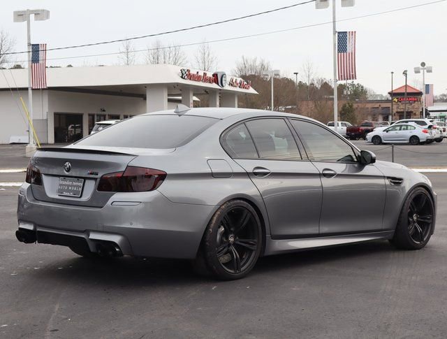 Used 2015 BMW M5 image 7