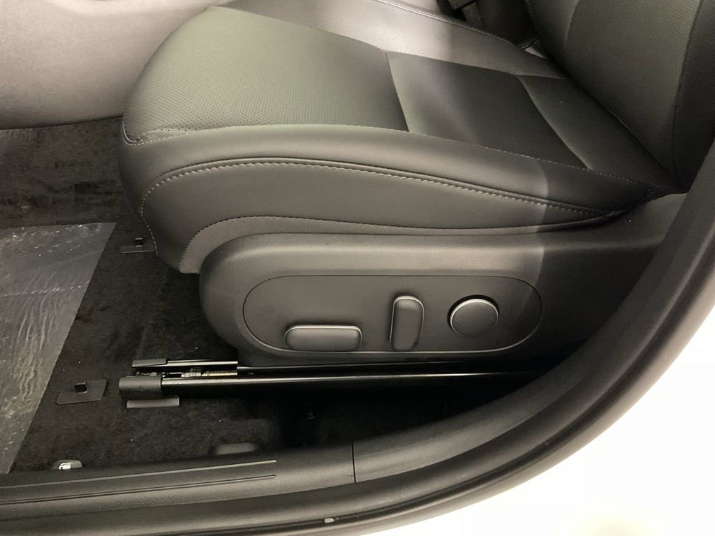 New 2026 Hyundai Kona SEL Premium image 19