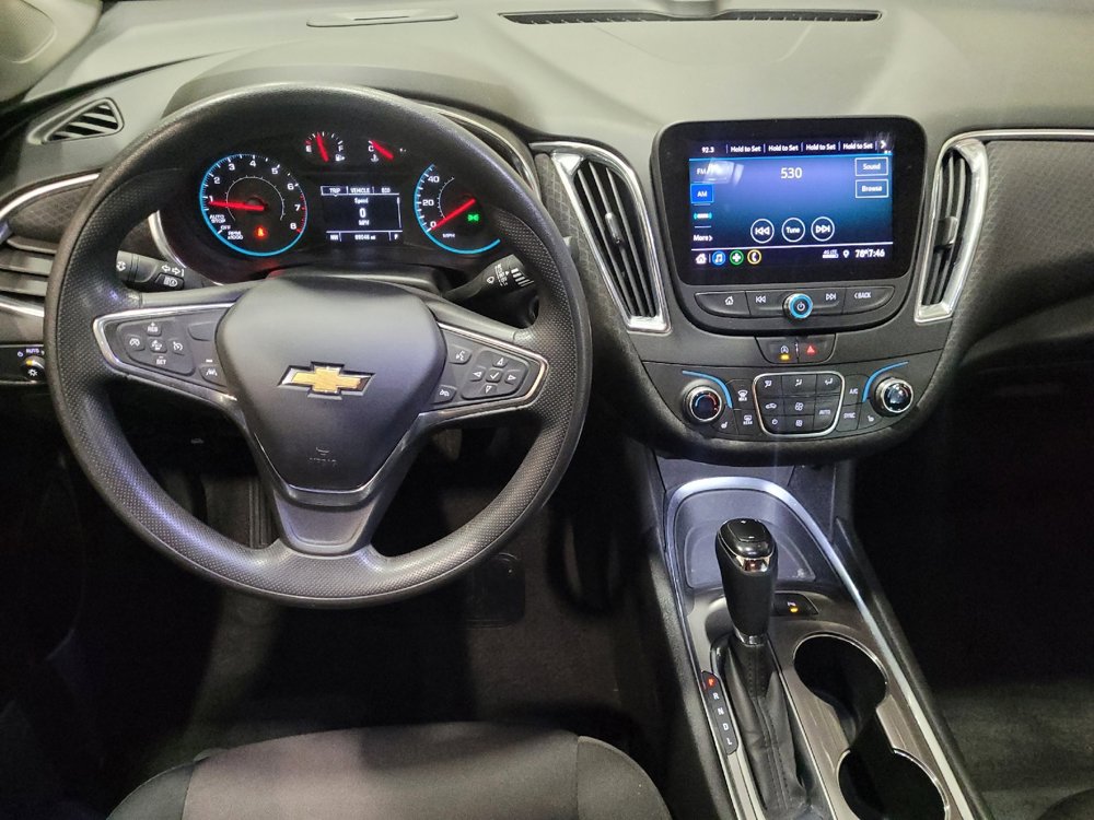 Used 2020 Chevrolet Malibu LT image 22