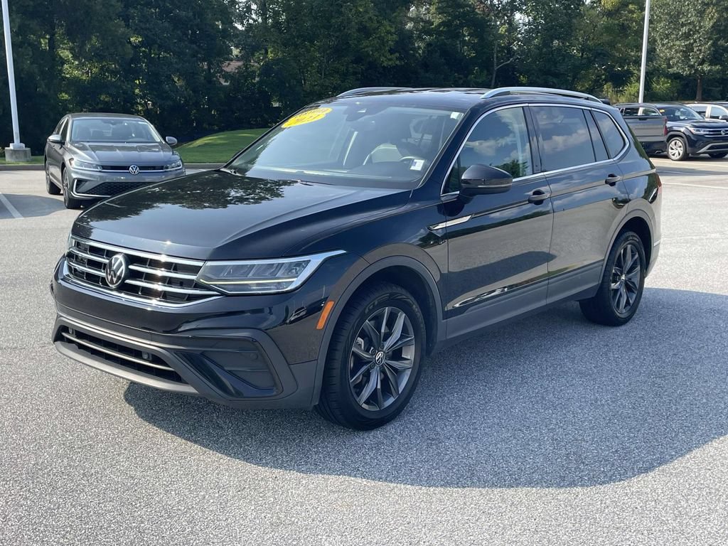 Certified 2023 Volkswagen Tiguan SE FWD image 4