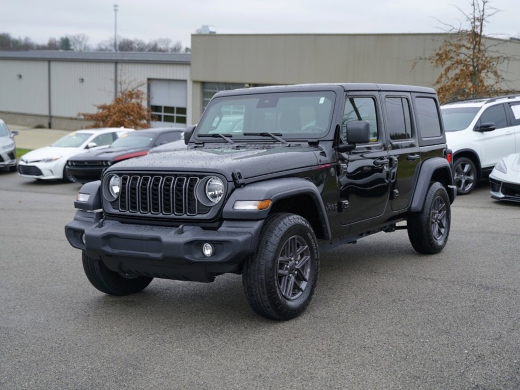 Used 2025 Jeep Wrangler Sport S image 10