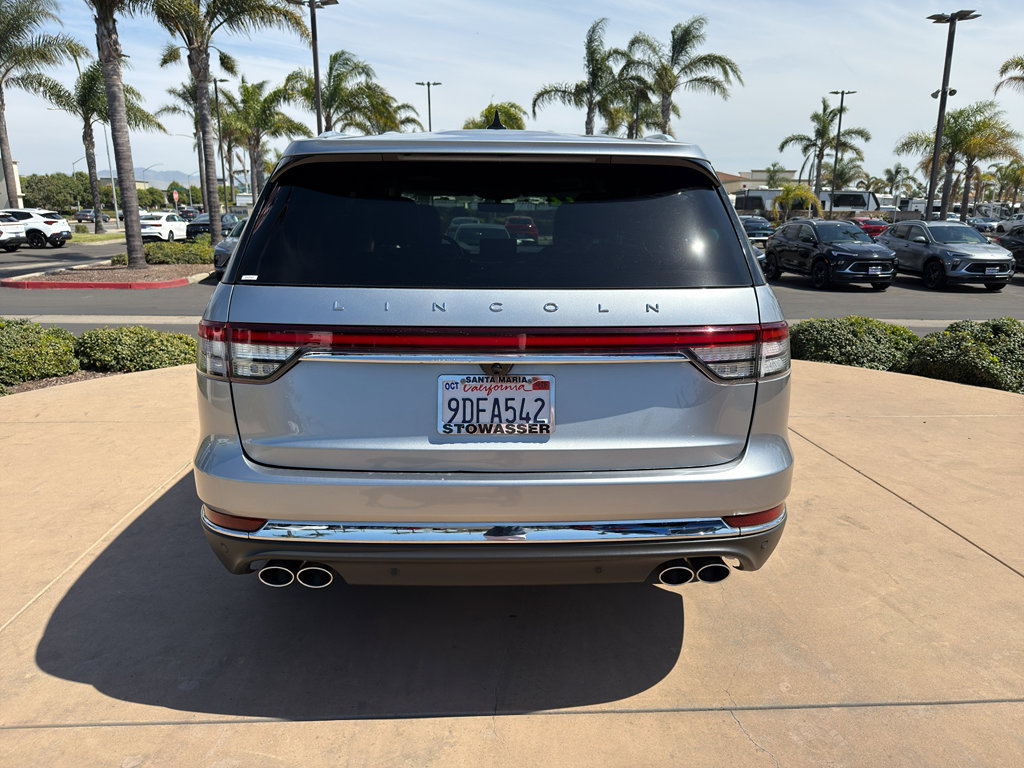 Used 2022 Lincoln Aviator Reserve RWD image 4