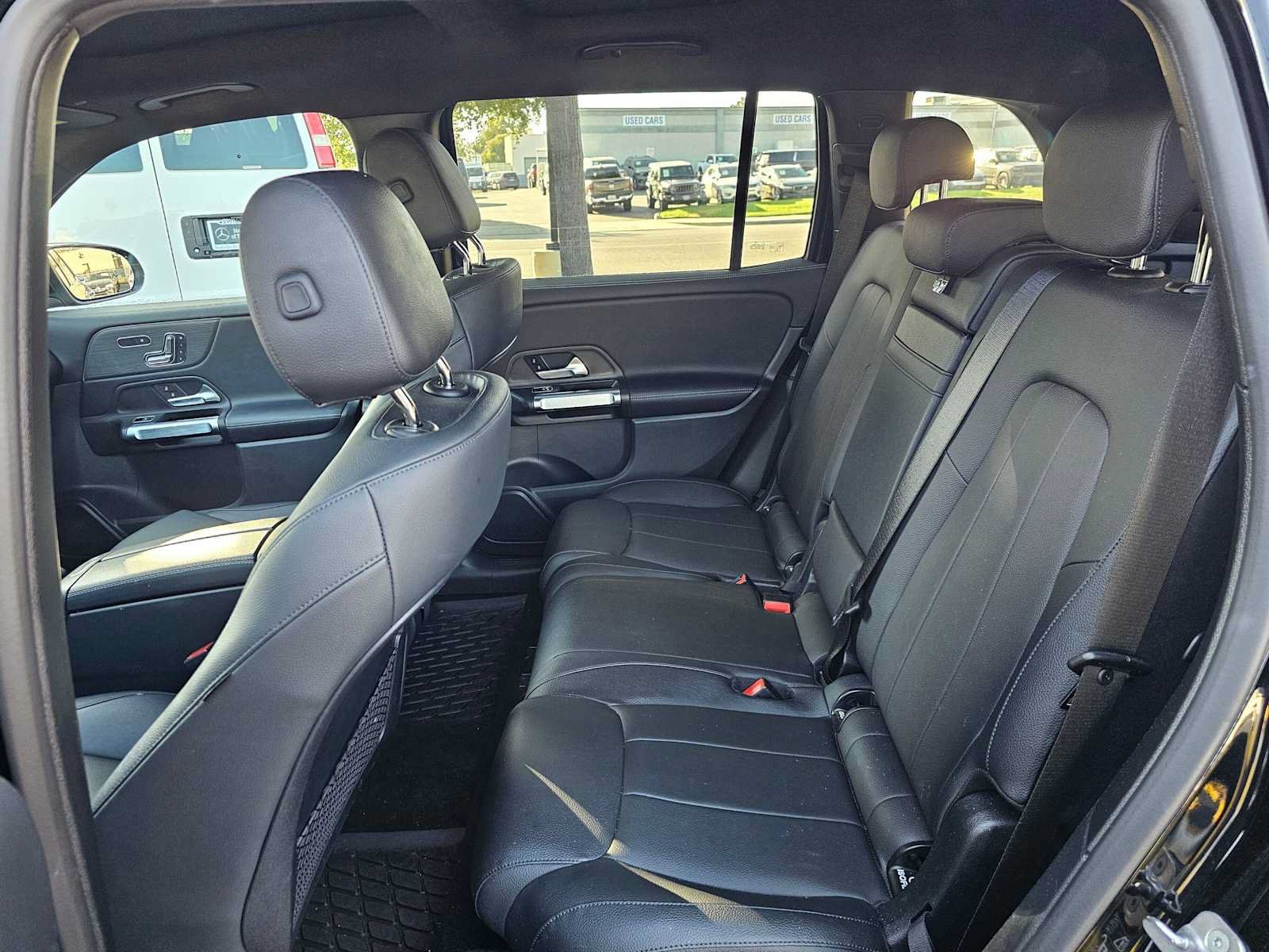 Certified 2023 Mercedes-Benz GLB 250 image 16