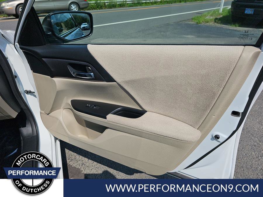 Used 2013 Honda Accord LX image 31