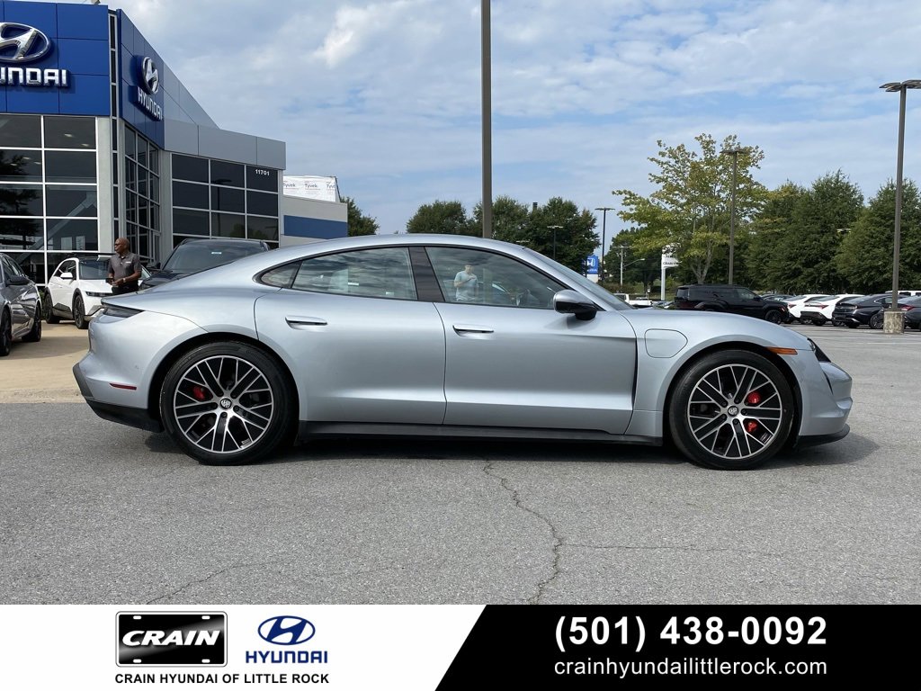 Used 2020 Porsche Taycan 4S w/ Premium Package image 6