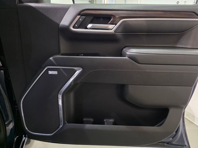 Certified 2022 GMC Sierra 1500 SLT w/ SLT Convenience Package image 30