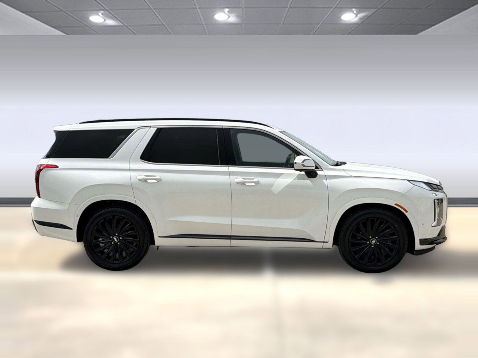 Used 2024 Hyundai Palisade Calligraphy image 8