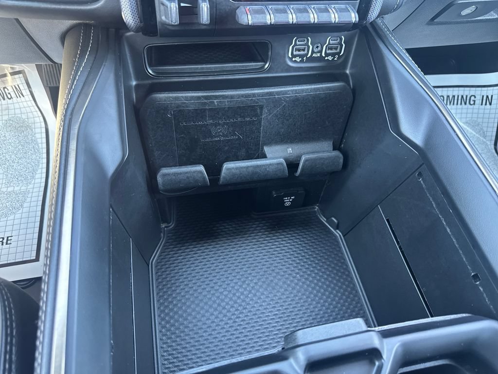 Used 2020 RAM 1500 Limited w/ Black Appearance Package AWD/4WD image 60