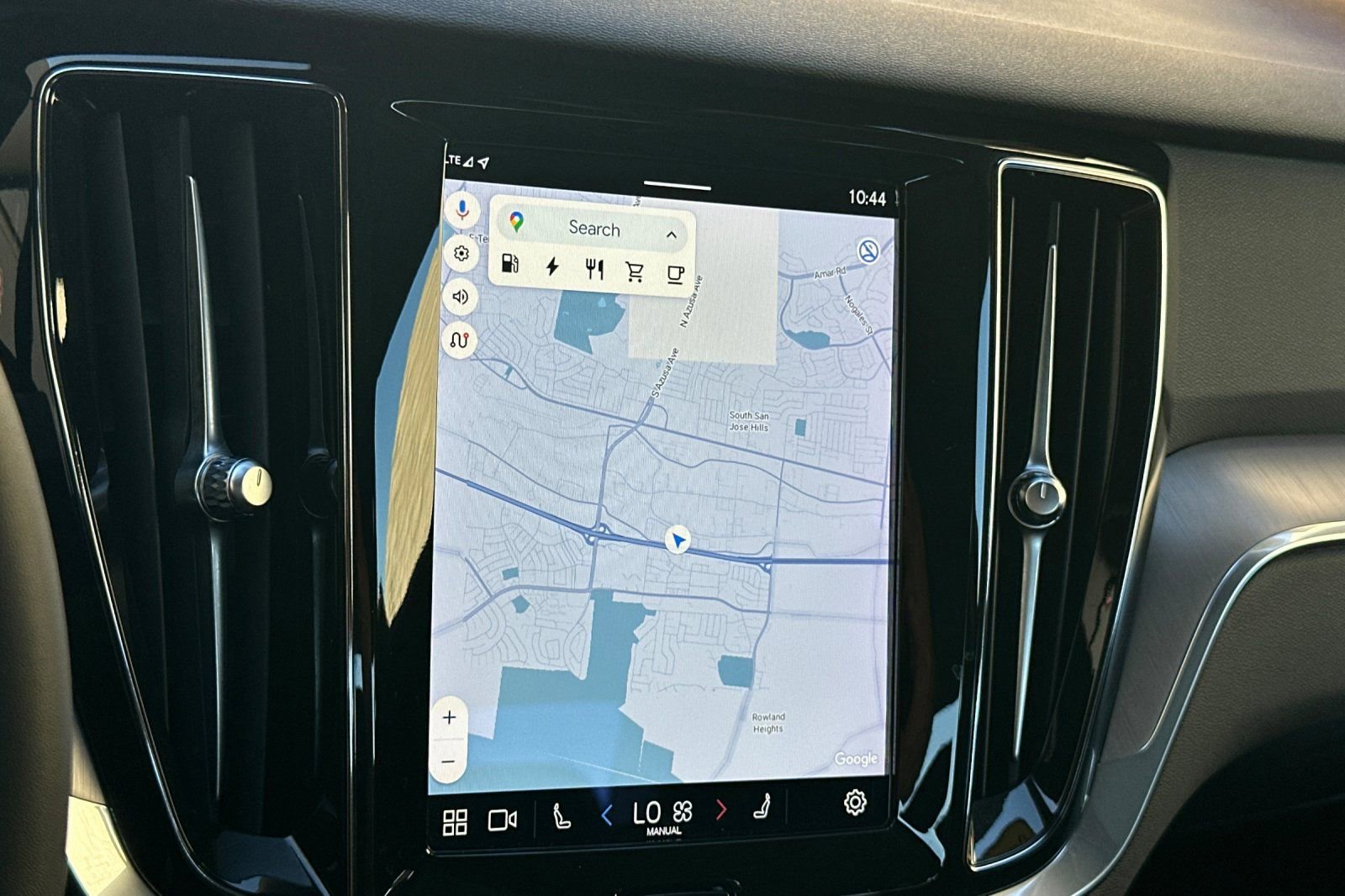 Used 2023 Volvo S60 T8 Core image 20