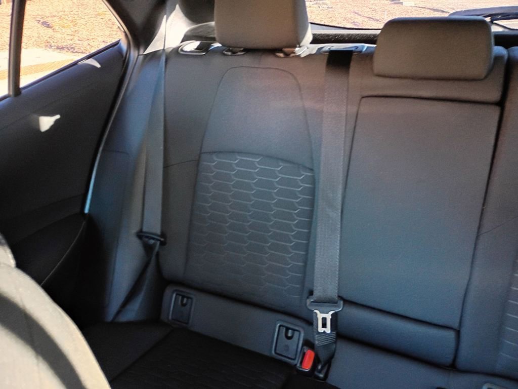 Used 2025 Toyota Corolla SE image 20