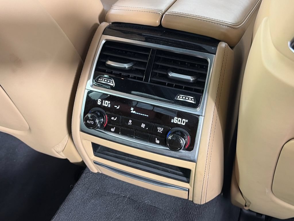 Used 2017 BMW 750i xDrive AWD/4WD image 30