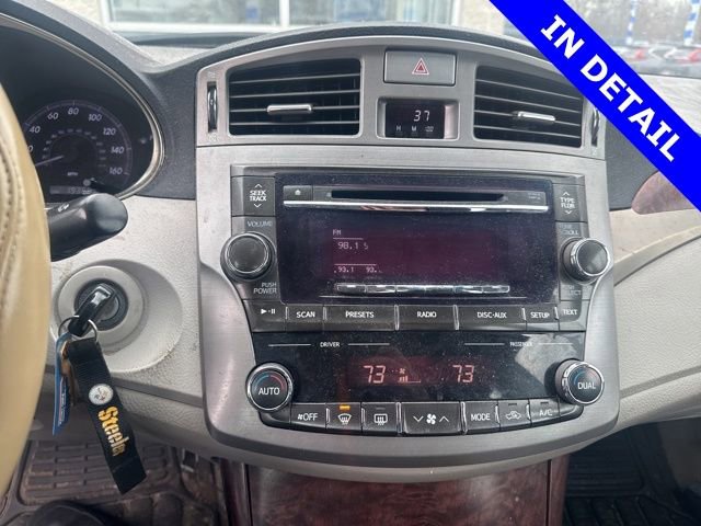 Used 2012 Toyota Avalon image 7