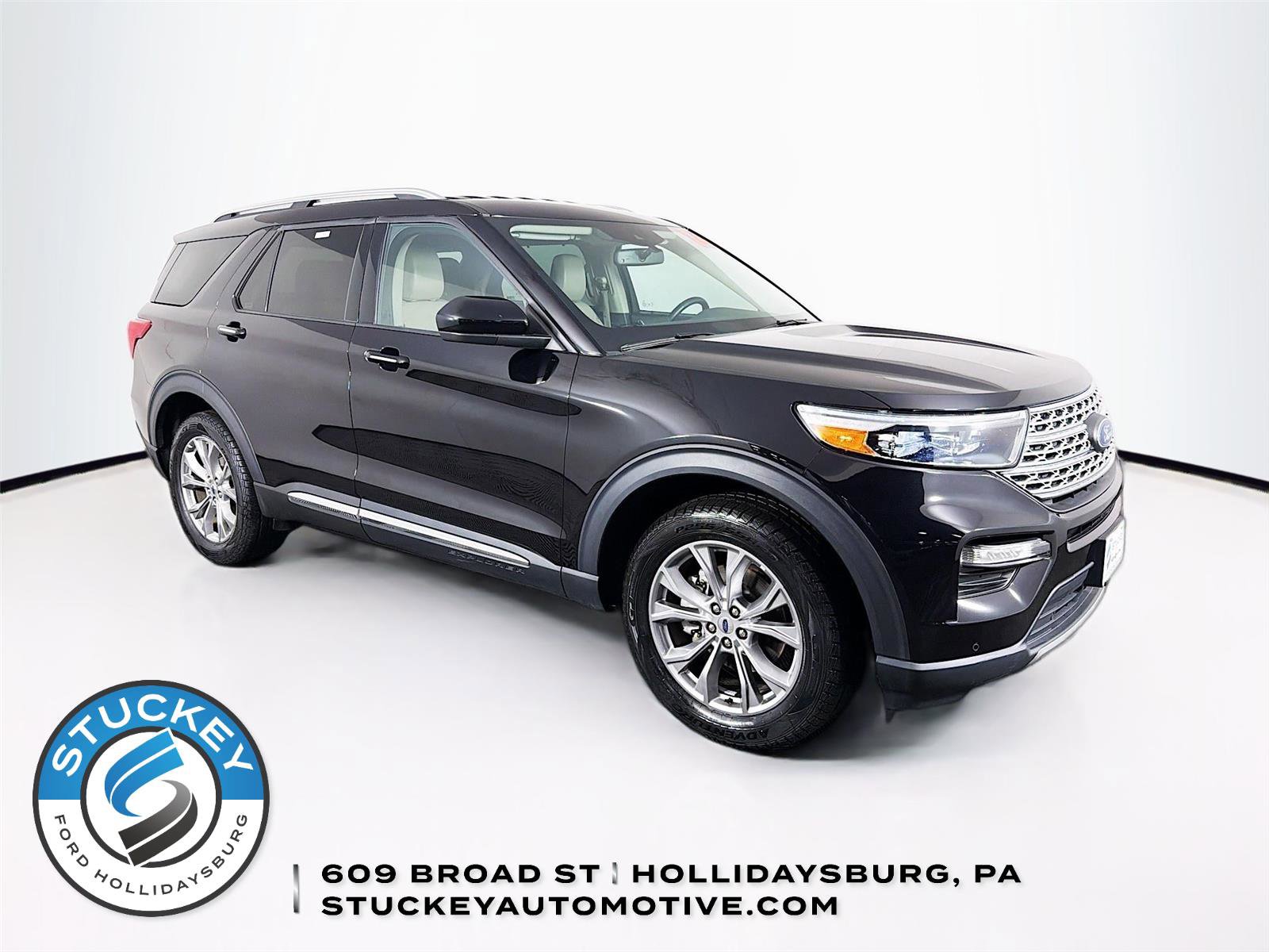 Used 2024 Ford Explorer Limited AWD/4WD image 1