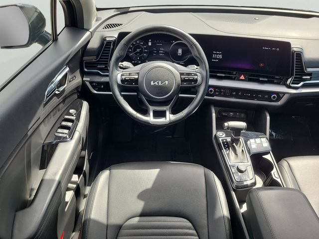 Used 2025 Kia Sportage SX FWD image 12