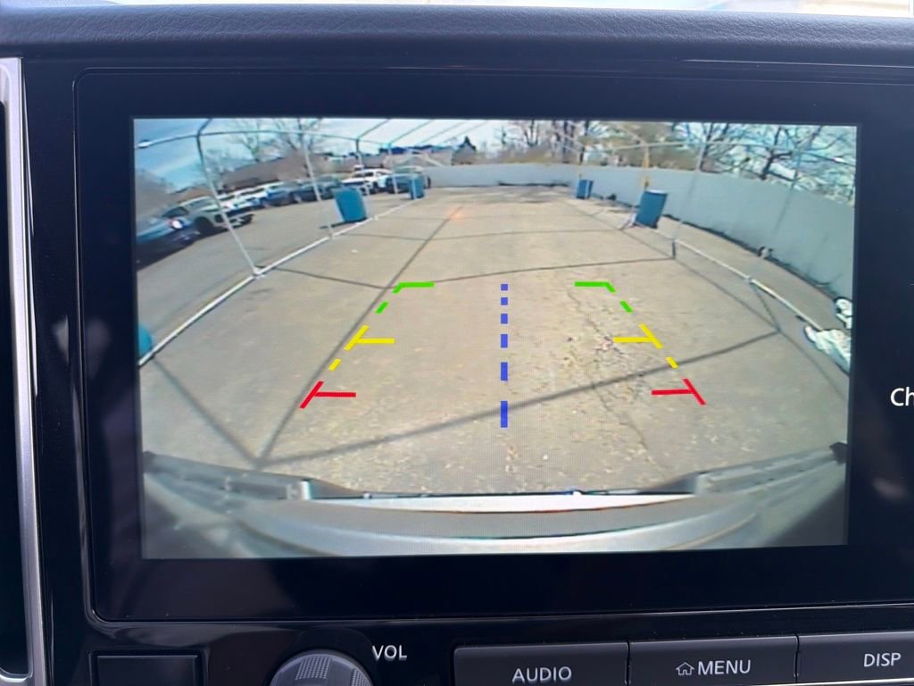 Used 2025 Nissan Frontier SV image 22