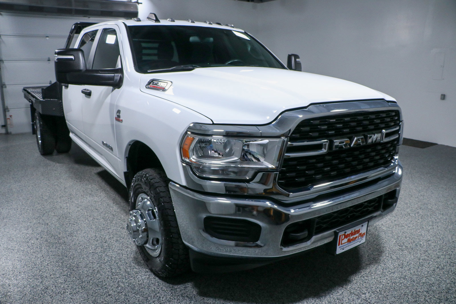 Used 2024 RAM 3500 SLT w/ Quick Order Package 2YG SLT image 5