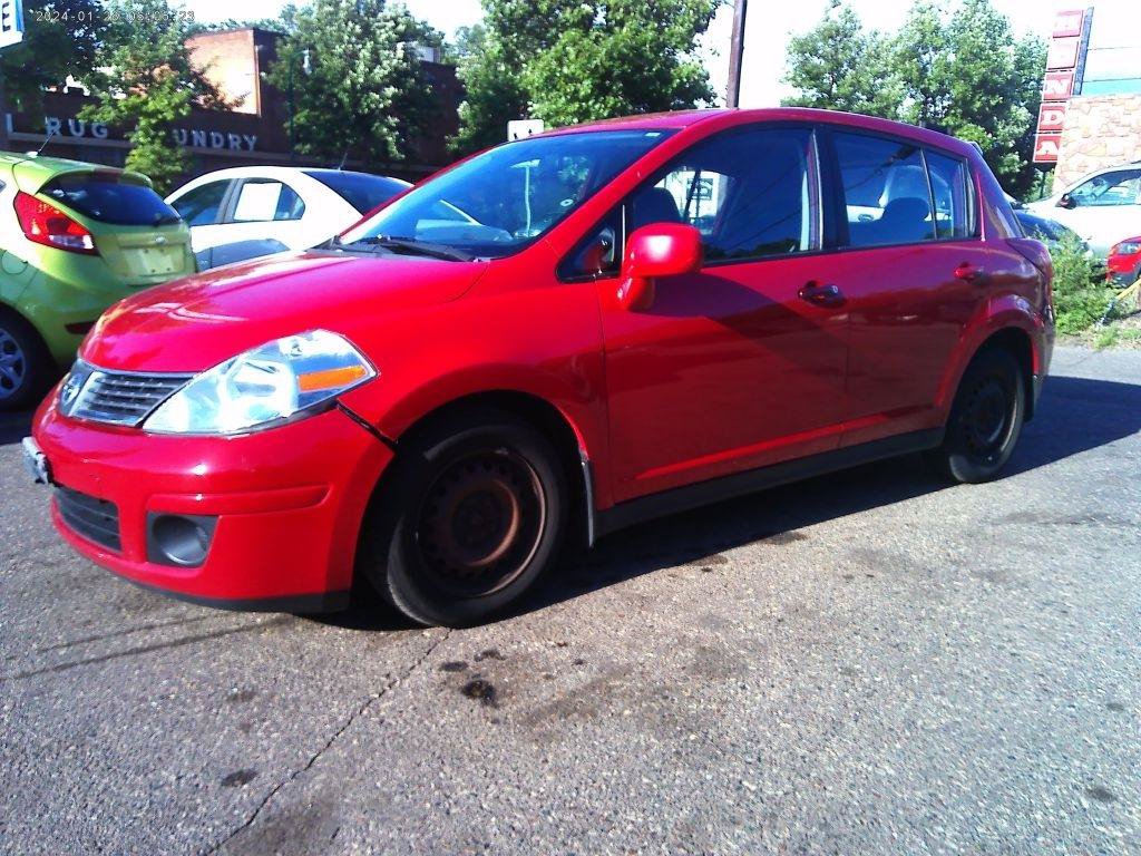 Used 2008 Nissan Versa 1.8 S w/ PWR Pkg FWD image 2