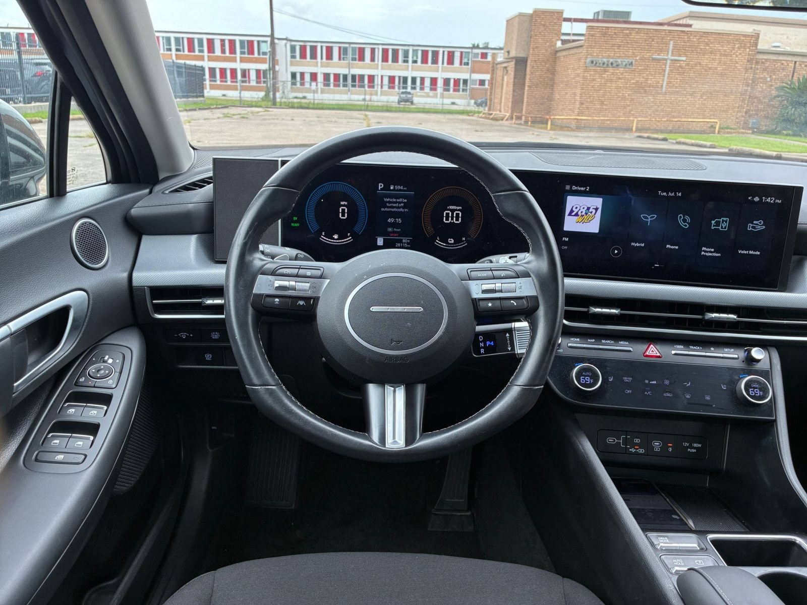 Used 2025 Hyundai Sonata SEL FWD image 29