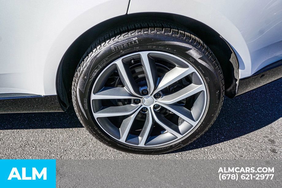 Used 2024 Land Rover Range Rover SE image 16