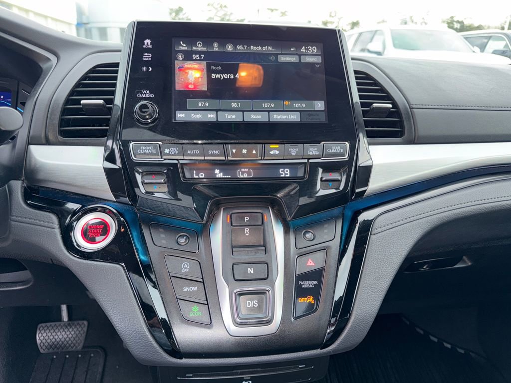 Used 2022 Honda Odyssey Touring image 18
