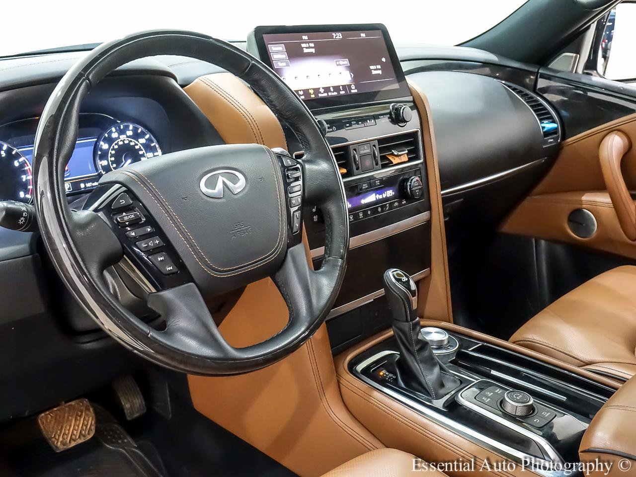 Used 2024 INFINITI QX80 Sensory w/ Cargo Package image 14