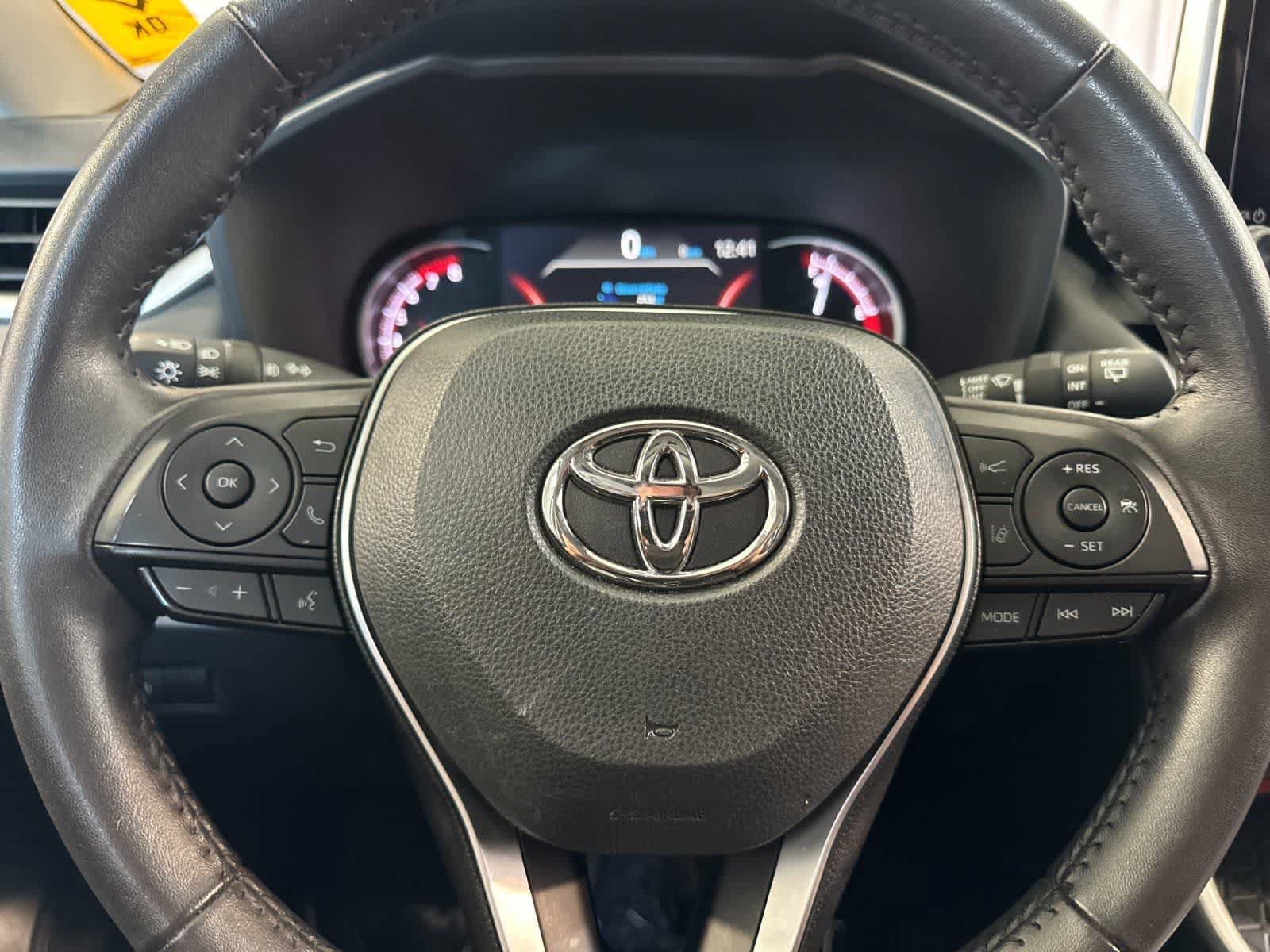 Used 2024 Toyota RAV4 Adventure AWD/4WD image 24