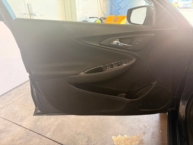 Used 2020 Chevrolet Malibu RS w/ LPO, Convenience Package 1 FWD image 9