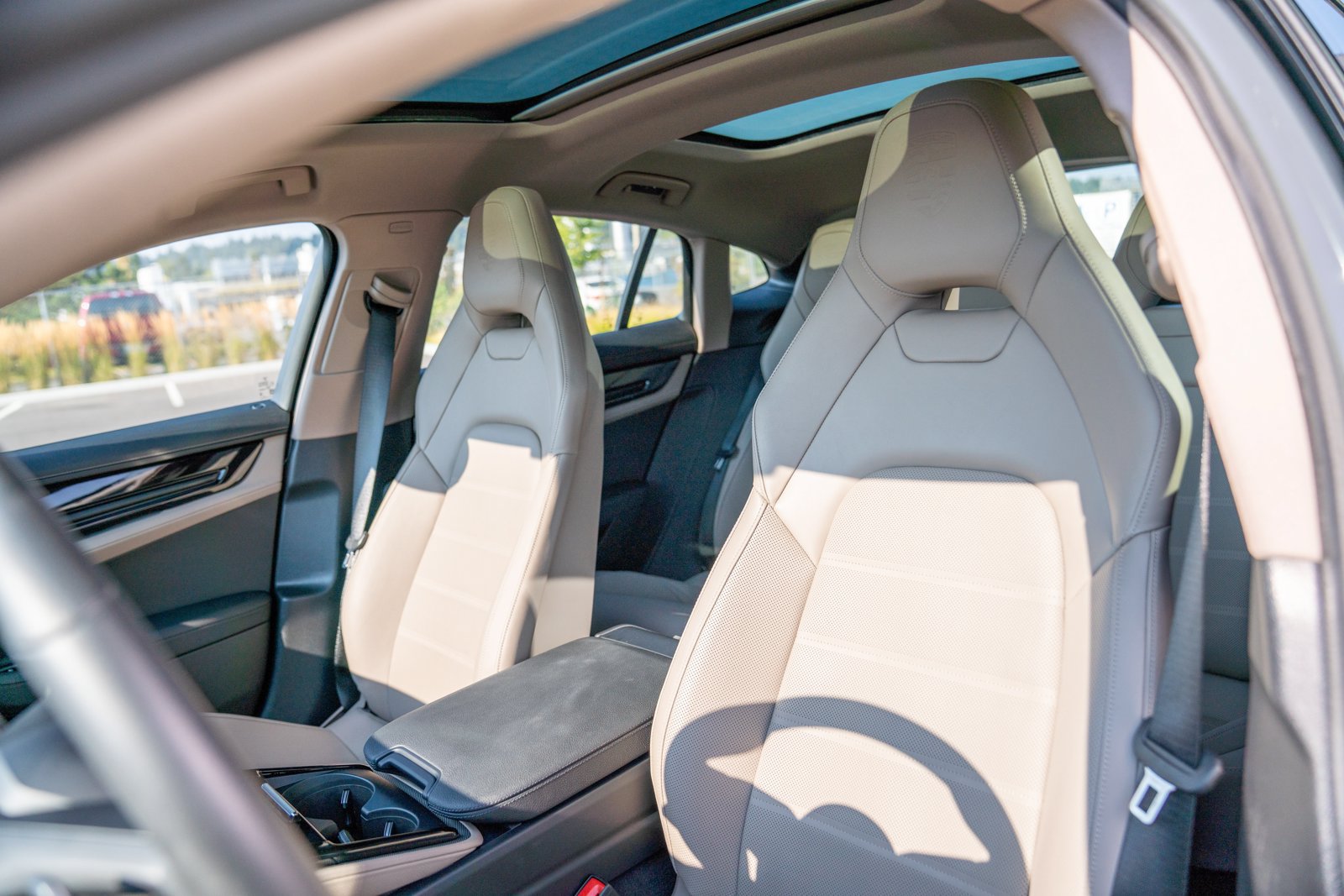 Certified 2026 Porsche Panamera 4 AWD/4WD image 5