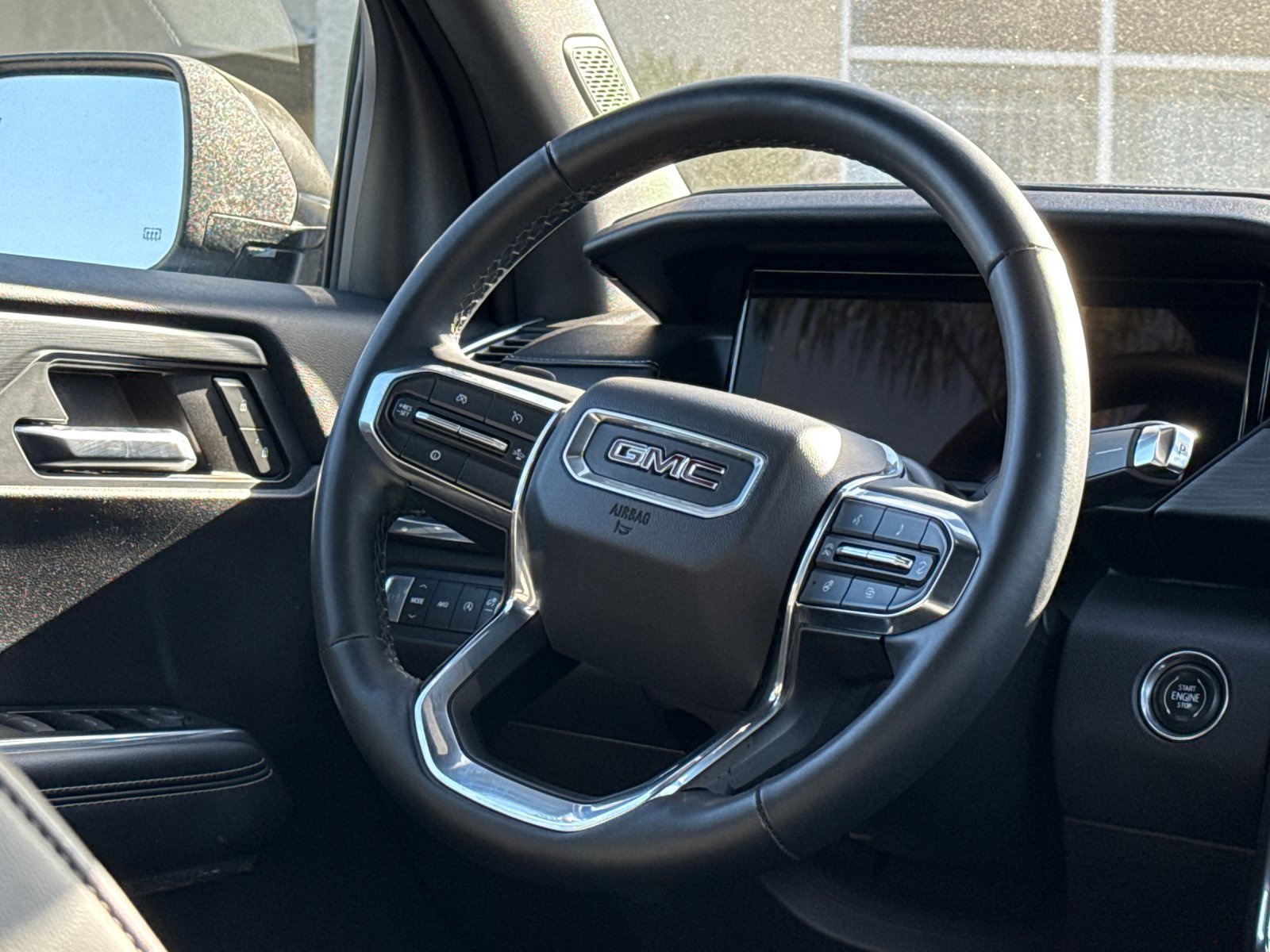 Used 2024 GMC Acadia Elevation AWD/4WD image 21