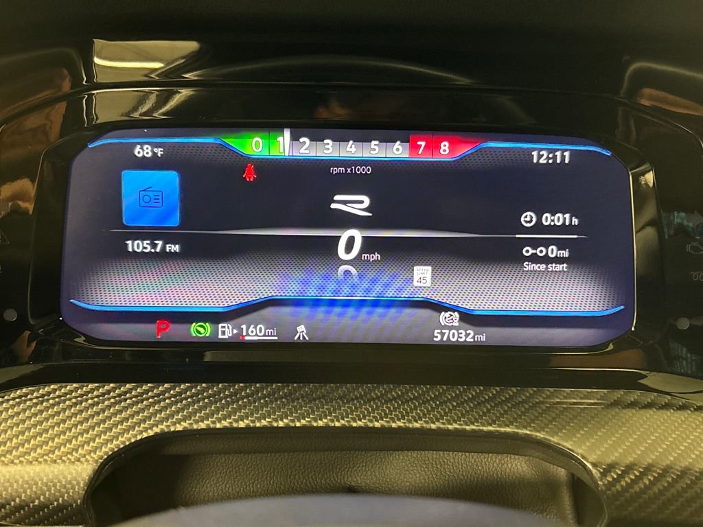 Used 2023 Volkswagen Golf 20th Anniversary Edition AWD/4WD image 33