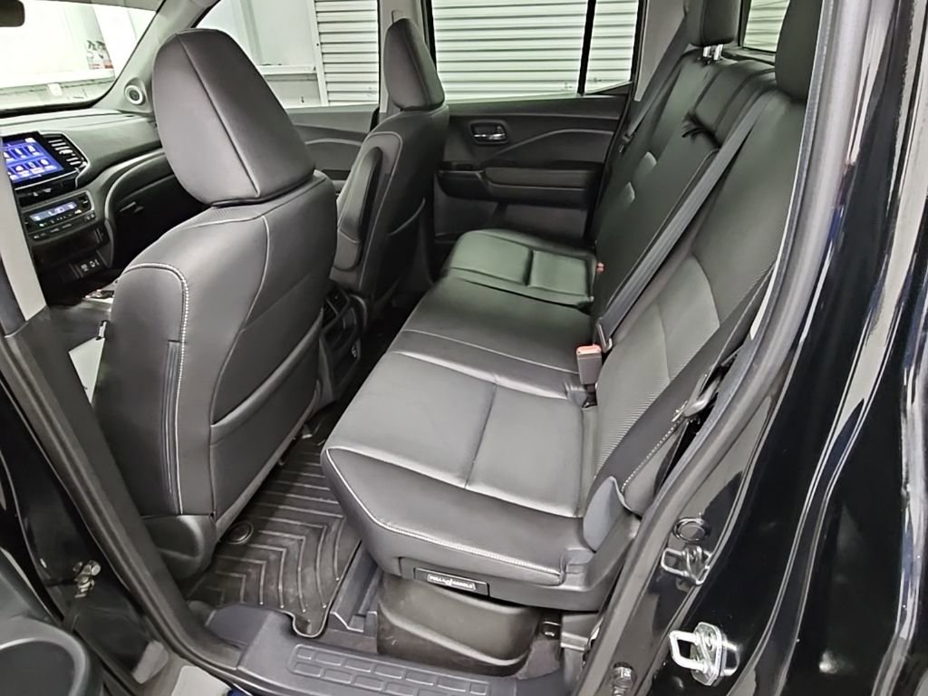 Used 2023 Honda Ridgeline RTL-E image 32
