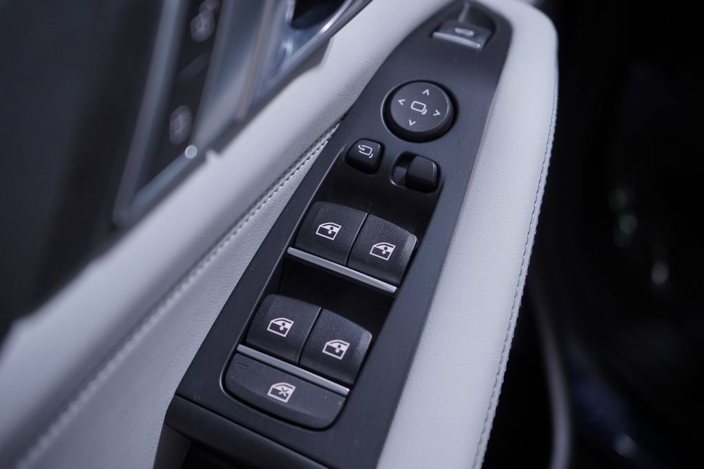 Used 2023 BMW X5 sDrive40i w/ Parking Assistance Package image 17