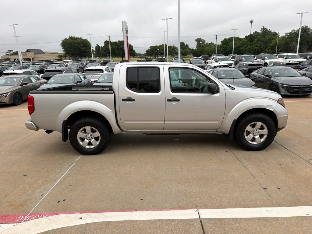 Used 2010 Nissan Frontier SE AWD/4WD image 6