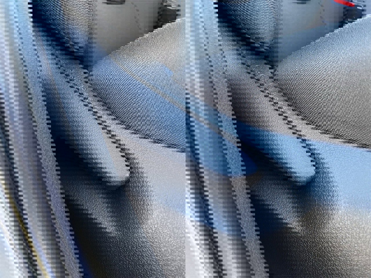 Used 2025 Toyota RAV4 LE image 26