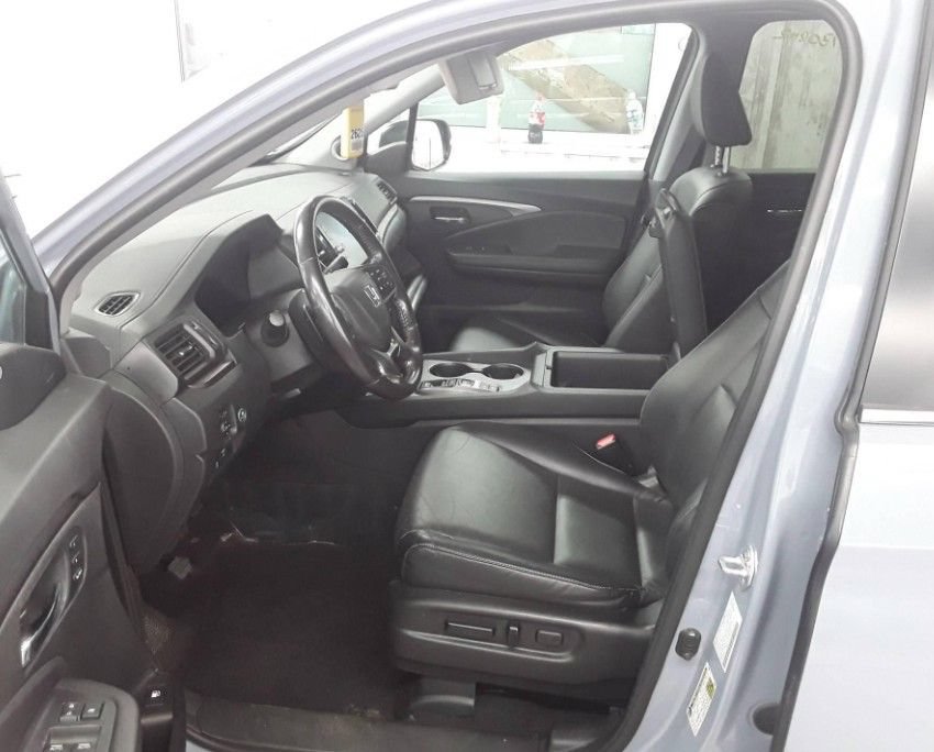 Used 2025 Honda Ridgeline RTL image 8