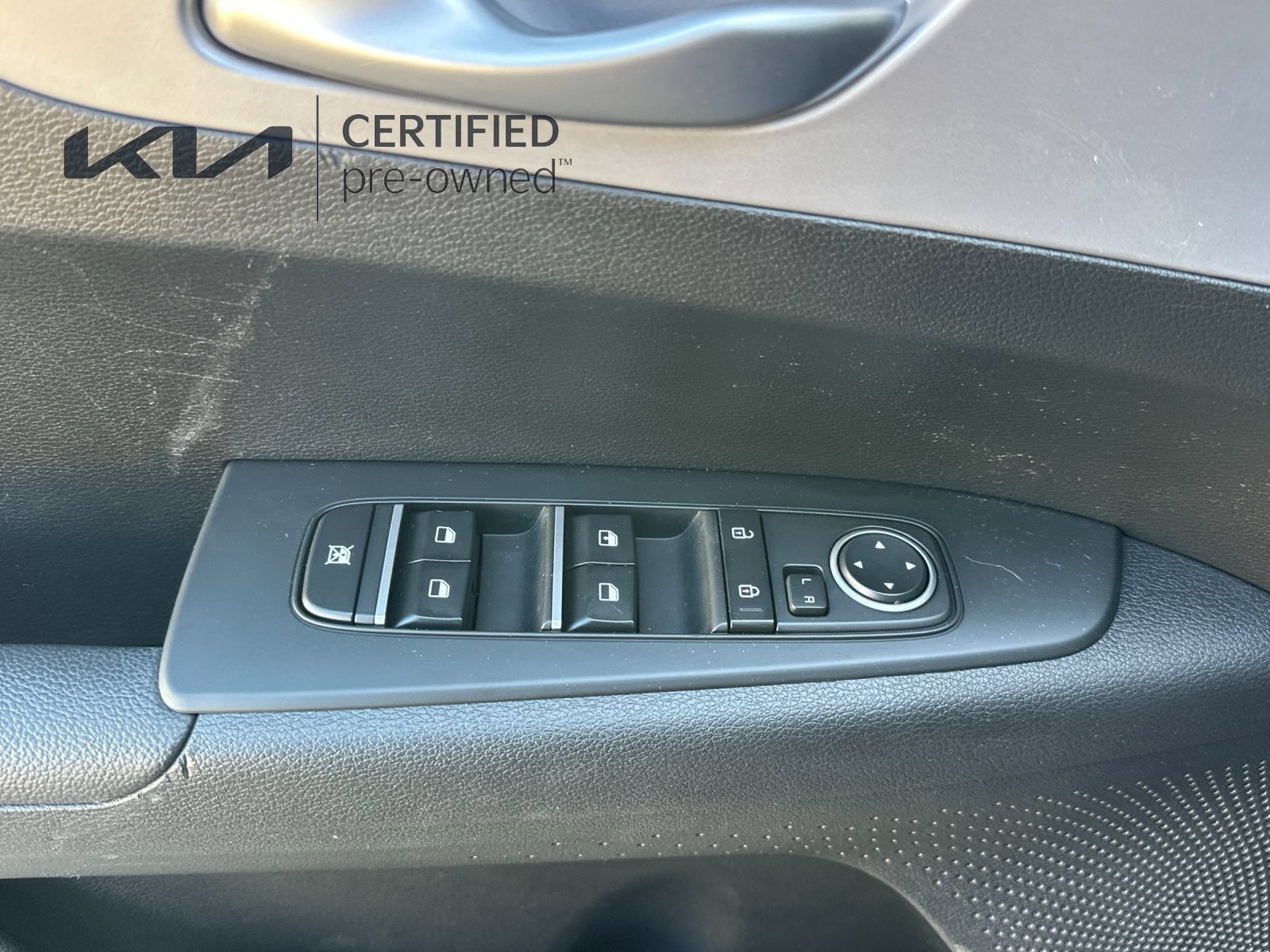 Certified 2023 Kia Forte LXS w/ LXS Technology Package FWD image 12