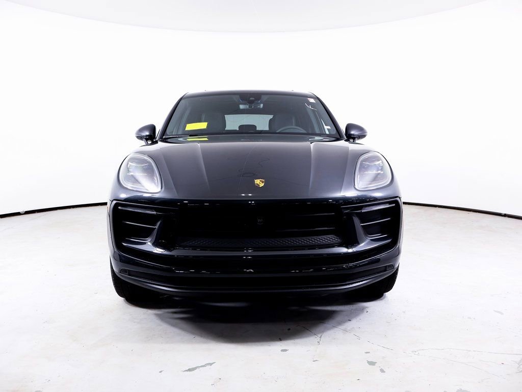 Used 2026 Porsche Macan AWD/4WD image 24