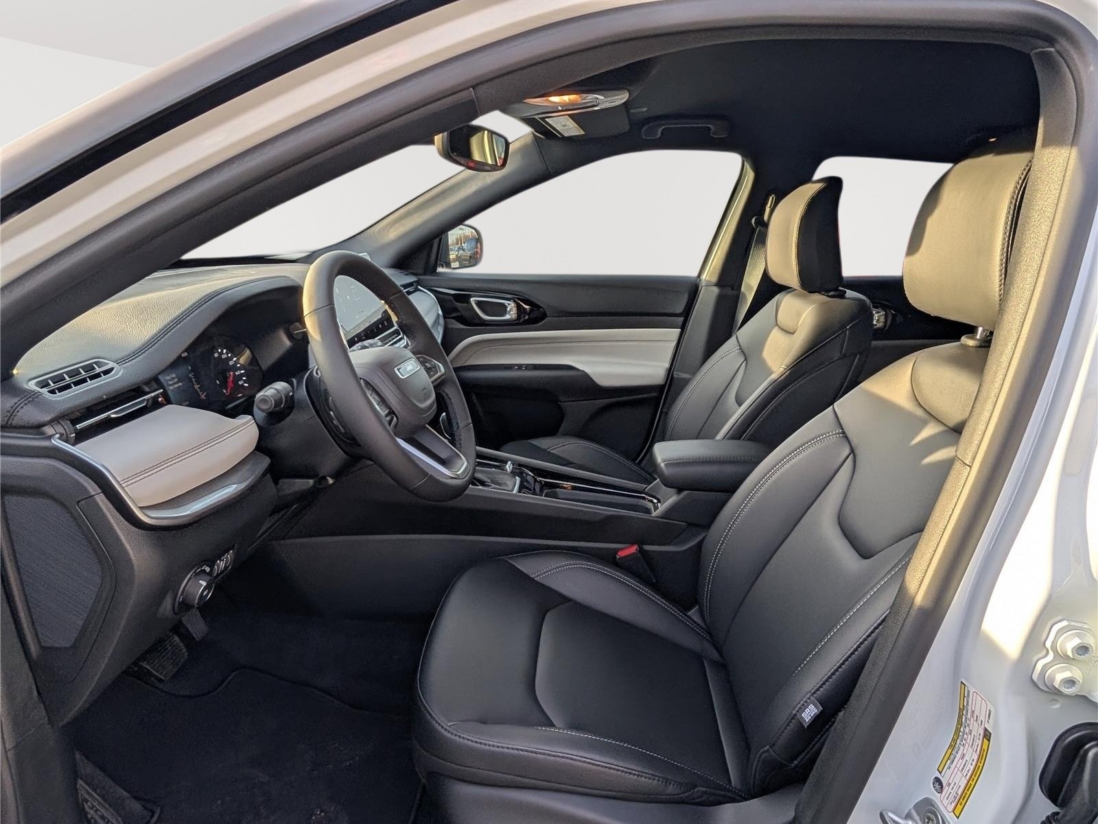 New 2026 Jeep Compass Limited AWD/4WD image 10