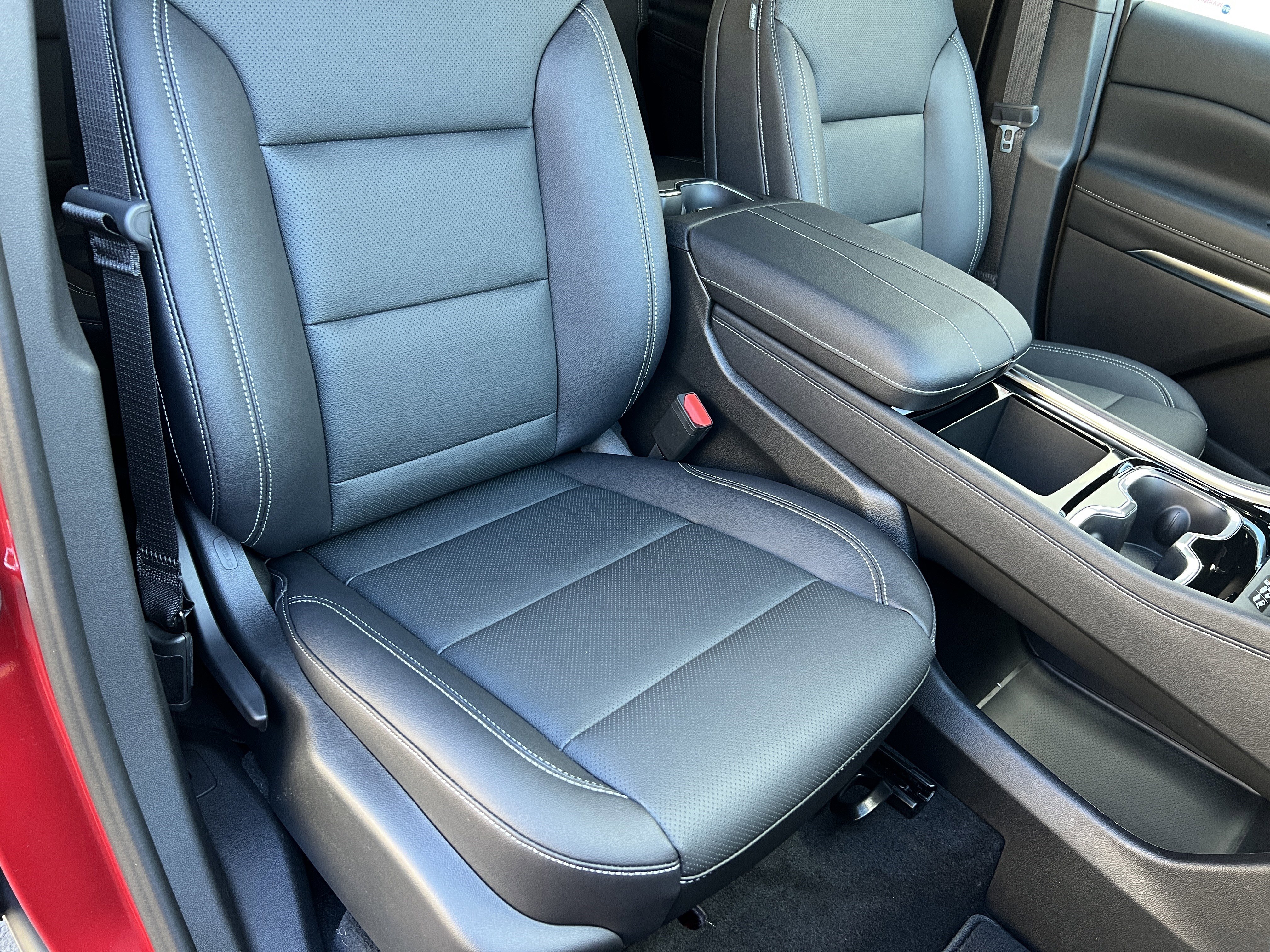 New 2026 Chevrolet Traverse LT image 27