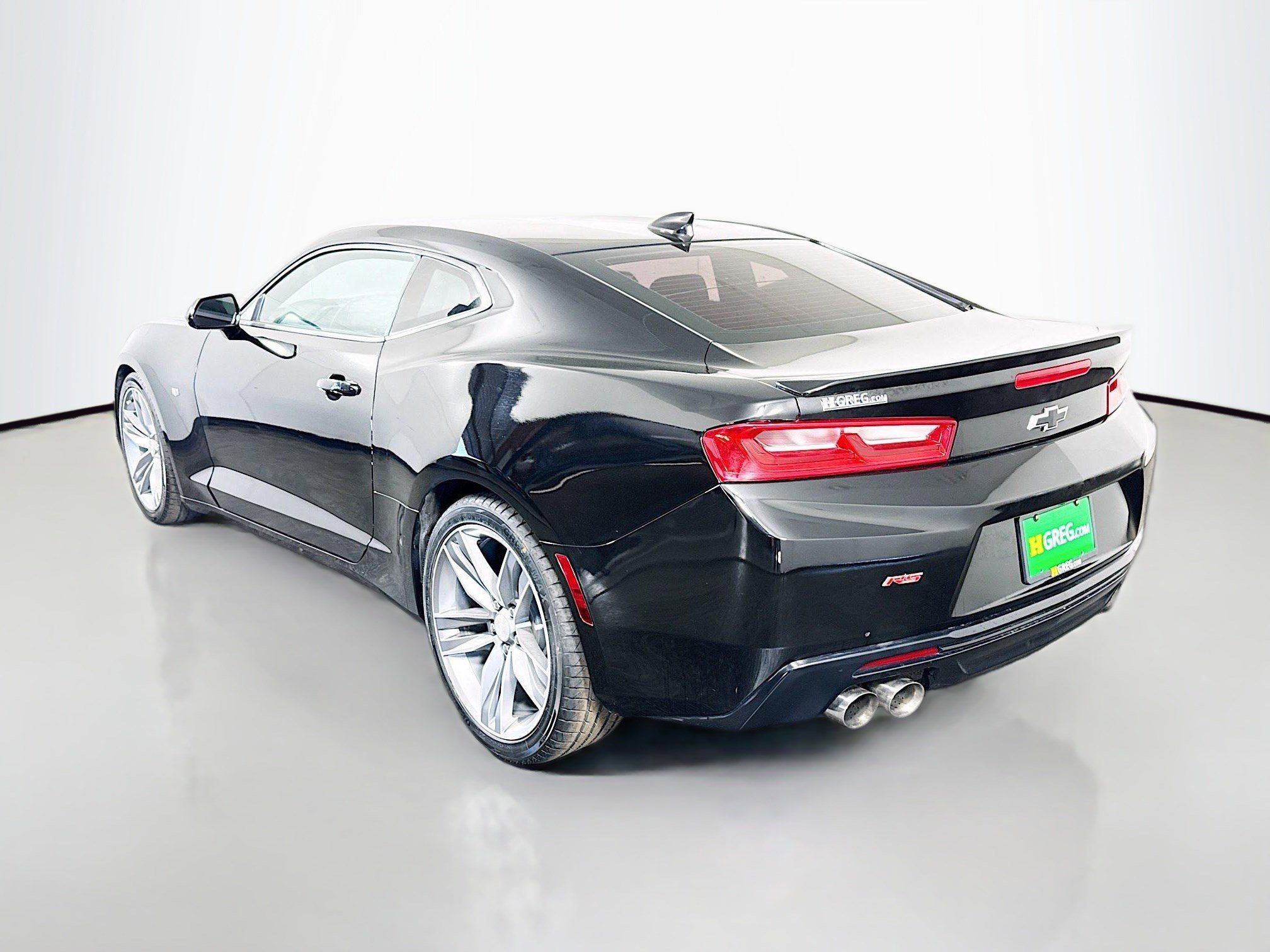 Used 2017 Chevrolet Camaro LT w/ RS Package image 7