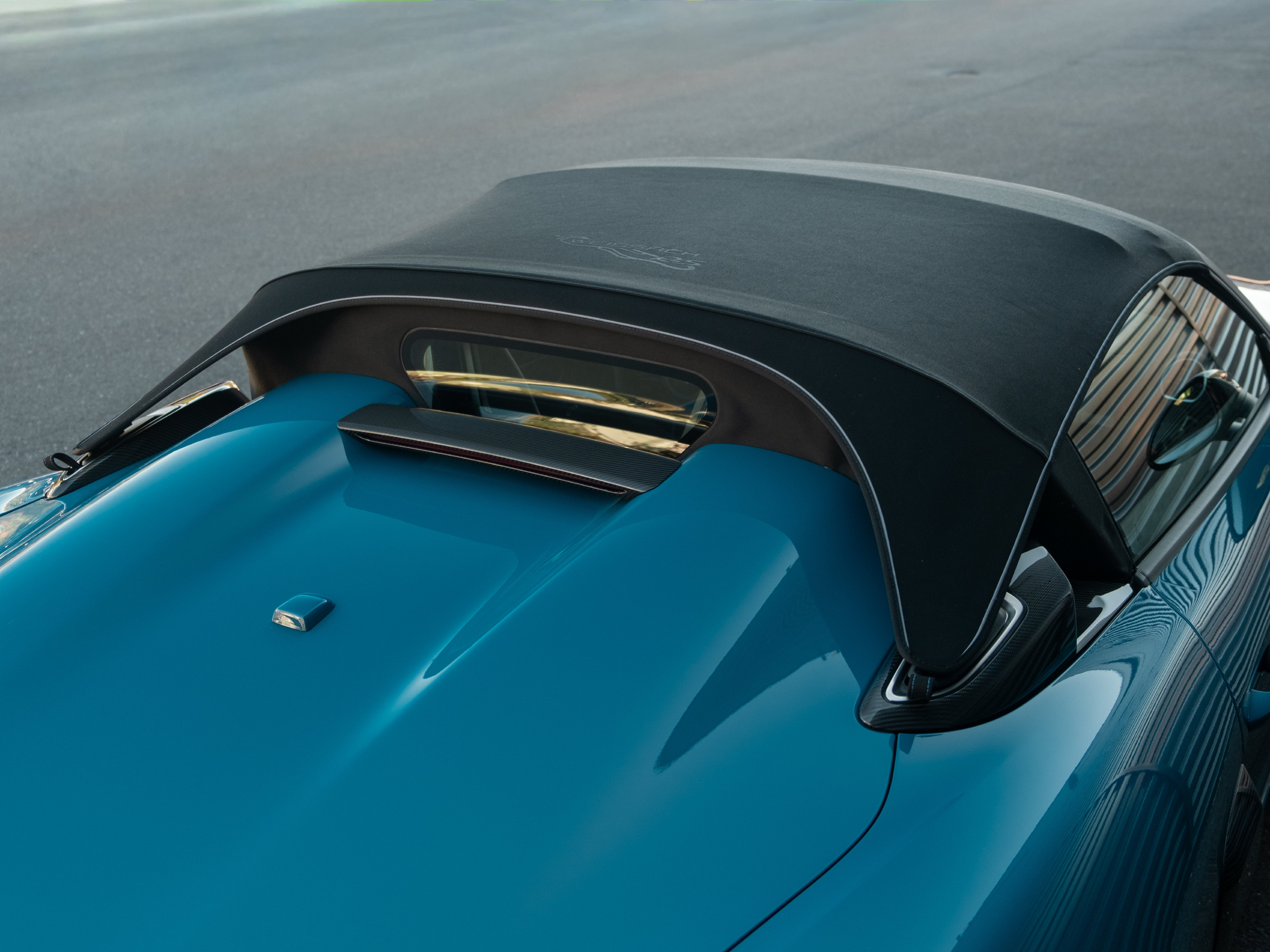 Certified 2024 Porsche 718 Boxster Spyder RS RWD image 38